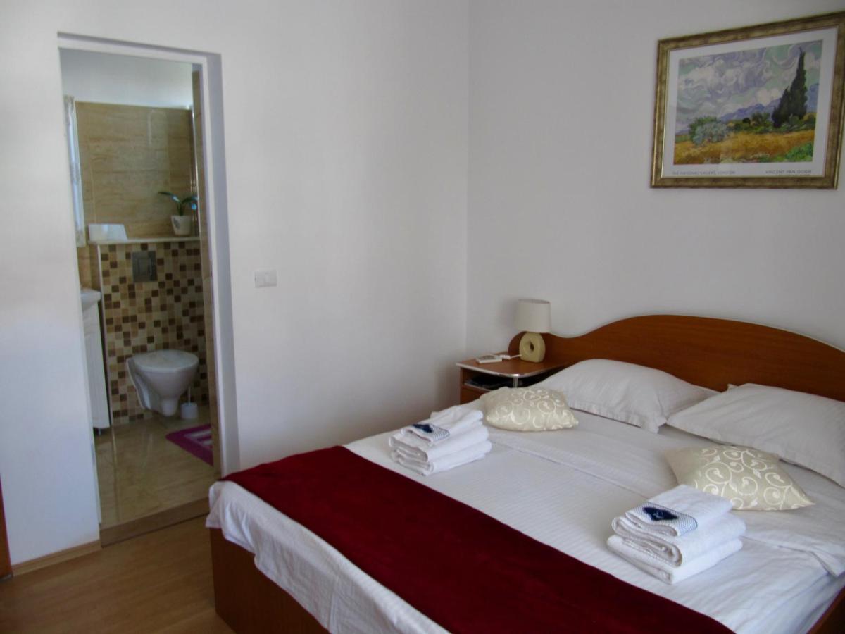 G.Eag - Premium Apartment Oradea Exteriör bild